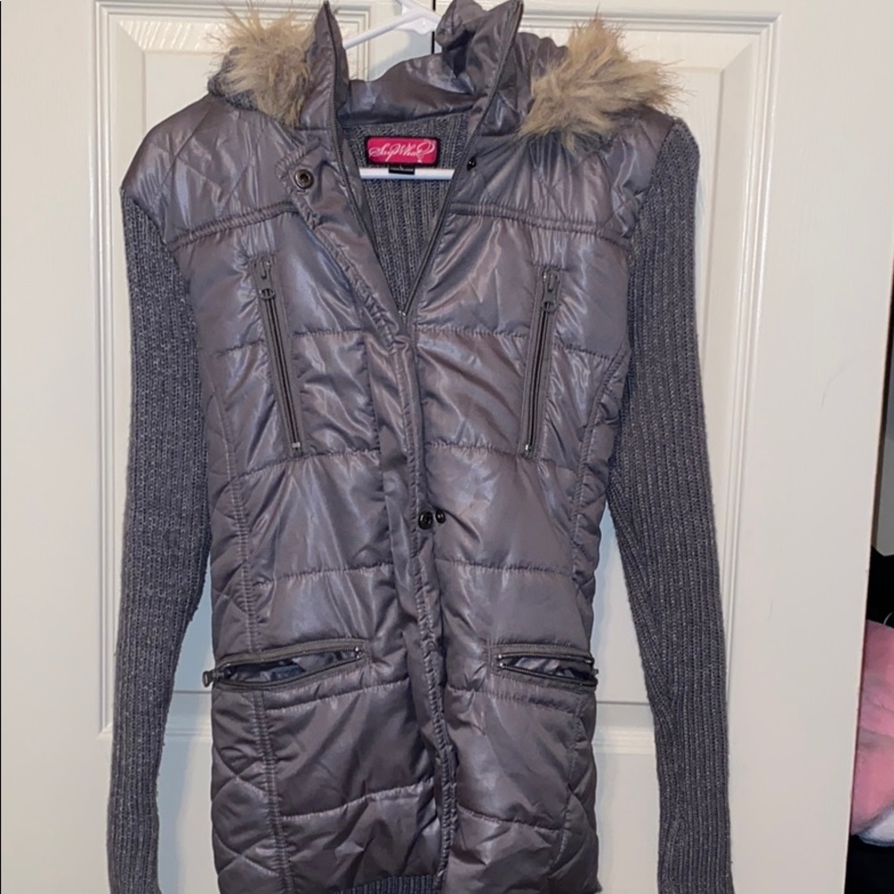 Gray puffer jacket/sweater